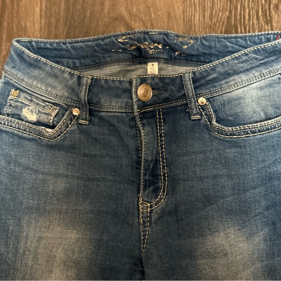 Embroidered Rocker Slimboot with a slight flare
90s Y2K Vintage
embroidery - Picture 6 of 8